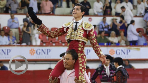 puerta-grande-de-luis-david-a-aguascalientes