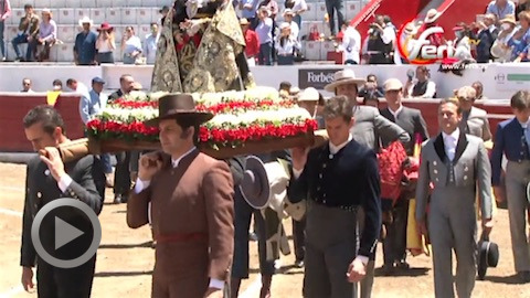 festival-de-latacunga