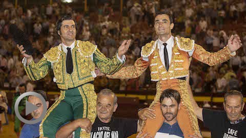 murcia-puerta-grande-de-morante-et-paco-urena