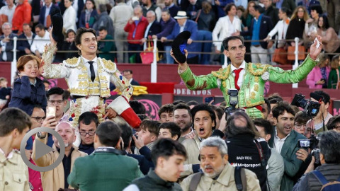 malaga-fortes-y-roca-rey-triunfan-en-la-corrida-picassiana