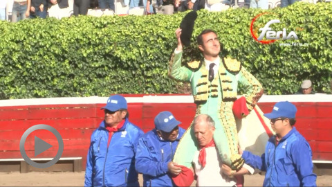 Machachi. El Fandi a hombros