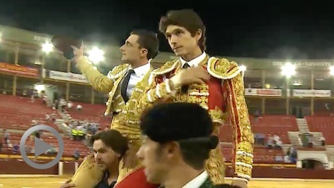 castella-et-paco-urena-a-hombros-pour-la-premiere-de-murcia