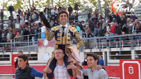 St Martin. Puerta Grande de Pérez Mota