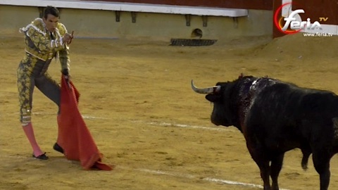 deux-epees-et-trois-oreilles