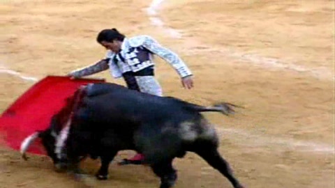 fallas-unique-vuelta-pour-uceda-leal