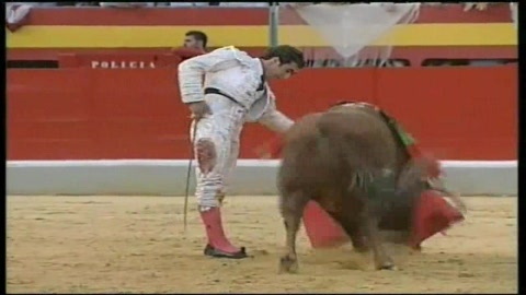 mano-a-mano-entre-el-fandi-et-castella