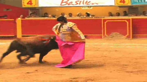 triomphe-de-castella-a-medellin