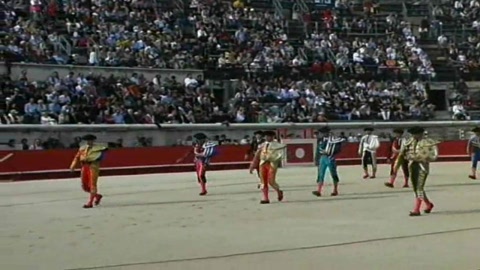 nimes-corrida-de-victorino-martin