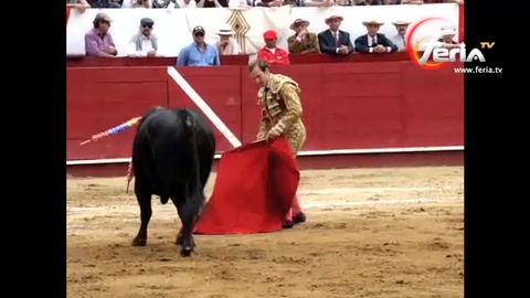 montes-premiere-puerta-grande-de-quito