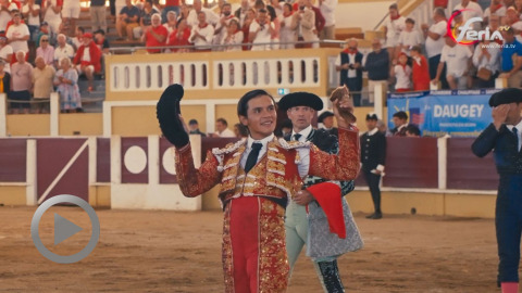 parentis-destaca-pedro-luis-delante-complicados-novillos-de-el-retamar