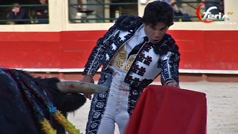 del-alamo-triomphe-avec-les-adelaida