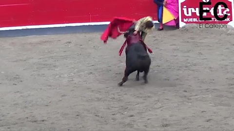 azpeitia-triomphe-dans-la-tragedie