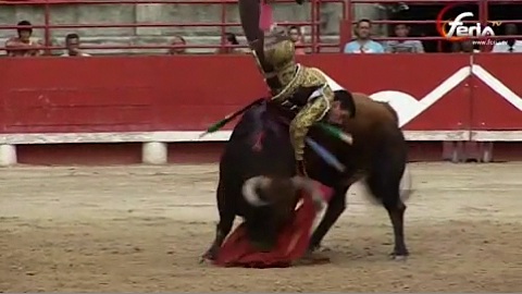 aguilar-triomphe-et-blessure-de-galvan