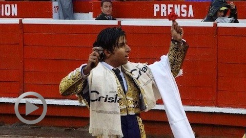 manizales-santiago-fresneda-coupe-la-seule-oreille-de-la-novillada