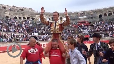 juan-bautista-fait-chavirer-nimes
