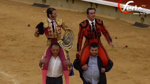 padilla-et-el-fandi-a-hombros