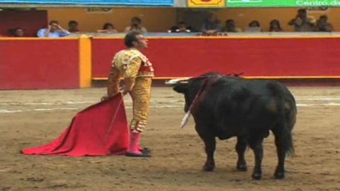 medellin-colombie-enrique-ponce