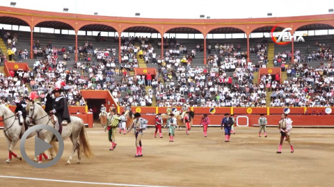 acho-les-novilleros-peruviens-au-dessus-du-lot-de-ciro-neyra