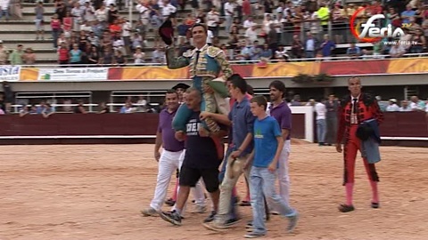 istres-juan-bautista-a-hombros