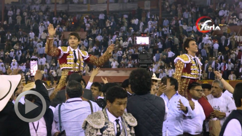 acho-castella-triomphateur-de-la-feria-a-hombros-avec-roca-rey