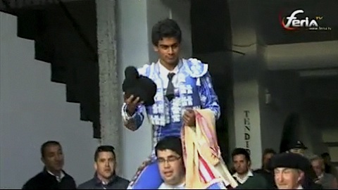 gerardo-rivera-a-hombros-a-marbella