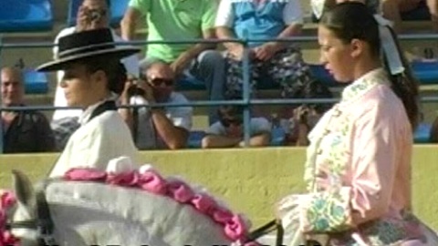 mano-a-mano-de-rejoneadoras