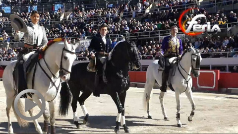 tous-en-puerta-grande-pour-la-despedida-de-mendoza-a-arles