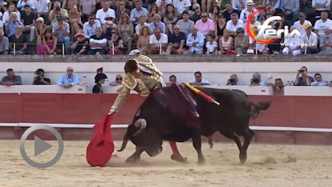 beziers-belle-faena-sans-epee-del-rafi-oreille-pour-lea-vicens