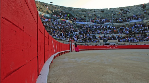 nimes-petite-ouverture
