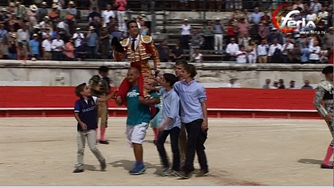 manzanares-a-hombros-toreria-de-finito