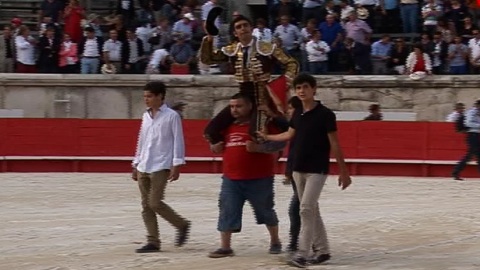 nimes-encerrona-de-perera