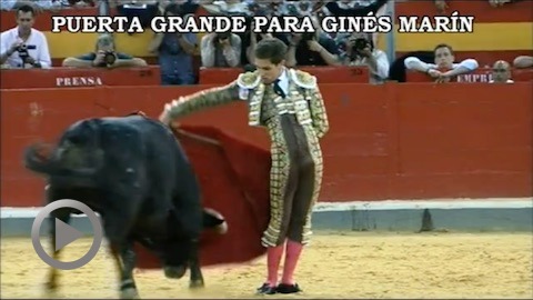 granada-gines-marin-a-hombros