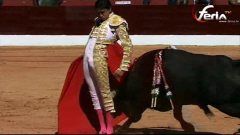 Olivenza. Rabo pour Roca Rey