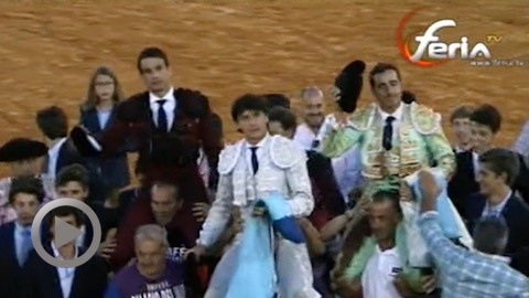 jerez-fandi-manzanares-et-roca-rey-a-hombros