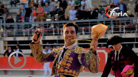 gomez-del-pilar-et-colombo-coupent-une-grosse-oreille-francaise