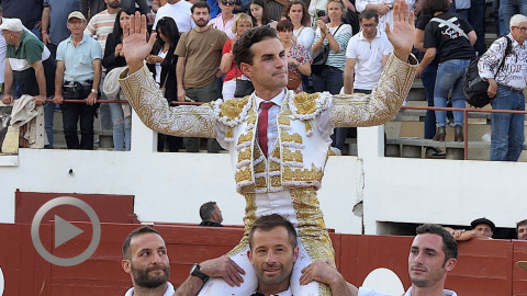 fernando-adrian-a-hombros-a-saint-sever