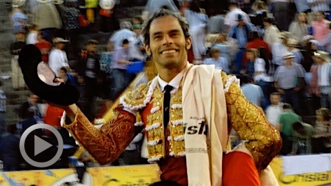 puerta-grande-de-luis-bolivar-pour-la-premiere-de-manizales