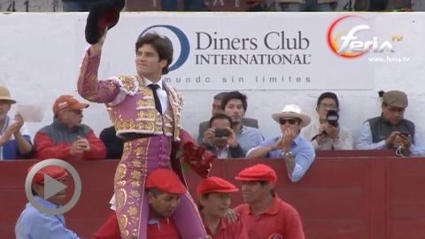 ambato-jose-garrido-a-hombros